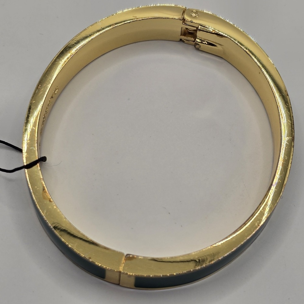 Talbots Green Enamel Hinged Bangle Bracelet Gold Tone Clamp Signed - Picture 9 of 15